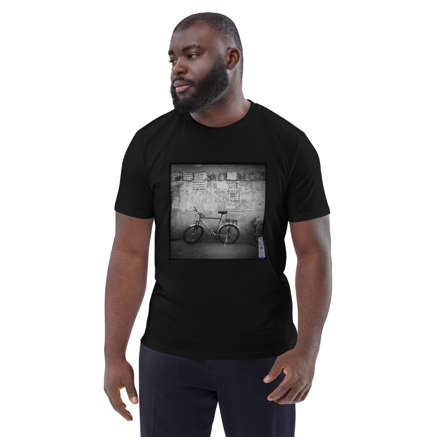 Viattitude 3/54 black unisex organic cotton t-shirt, artist-authorised edition by Enmempin N. Midelobo