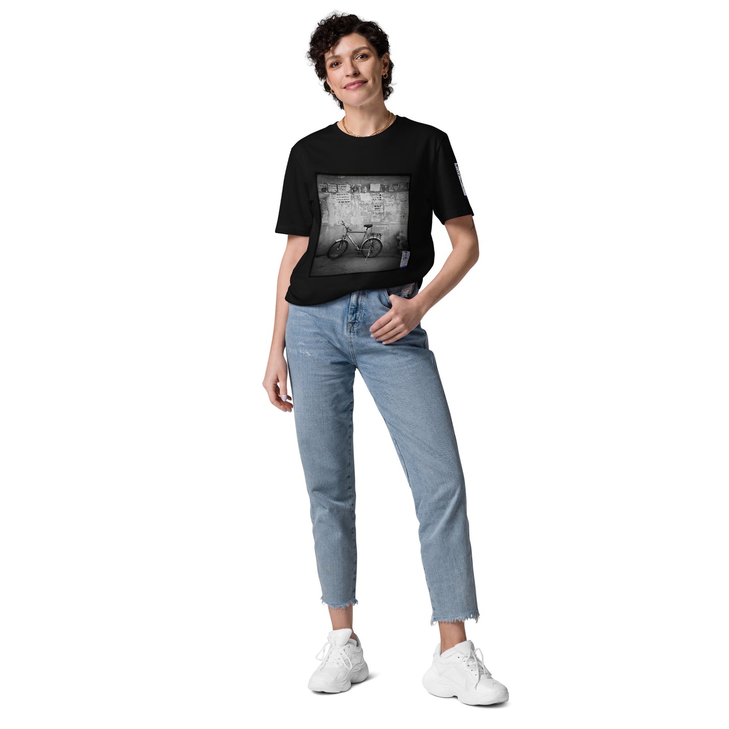 Viattitude 3/54 black unisex organic cotton t-shirt, artist-authorised edition by Enmempin N. Midelobo