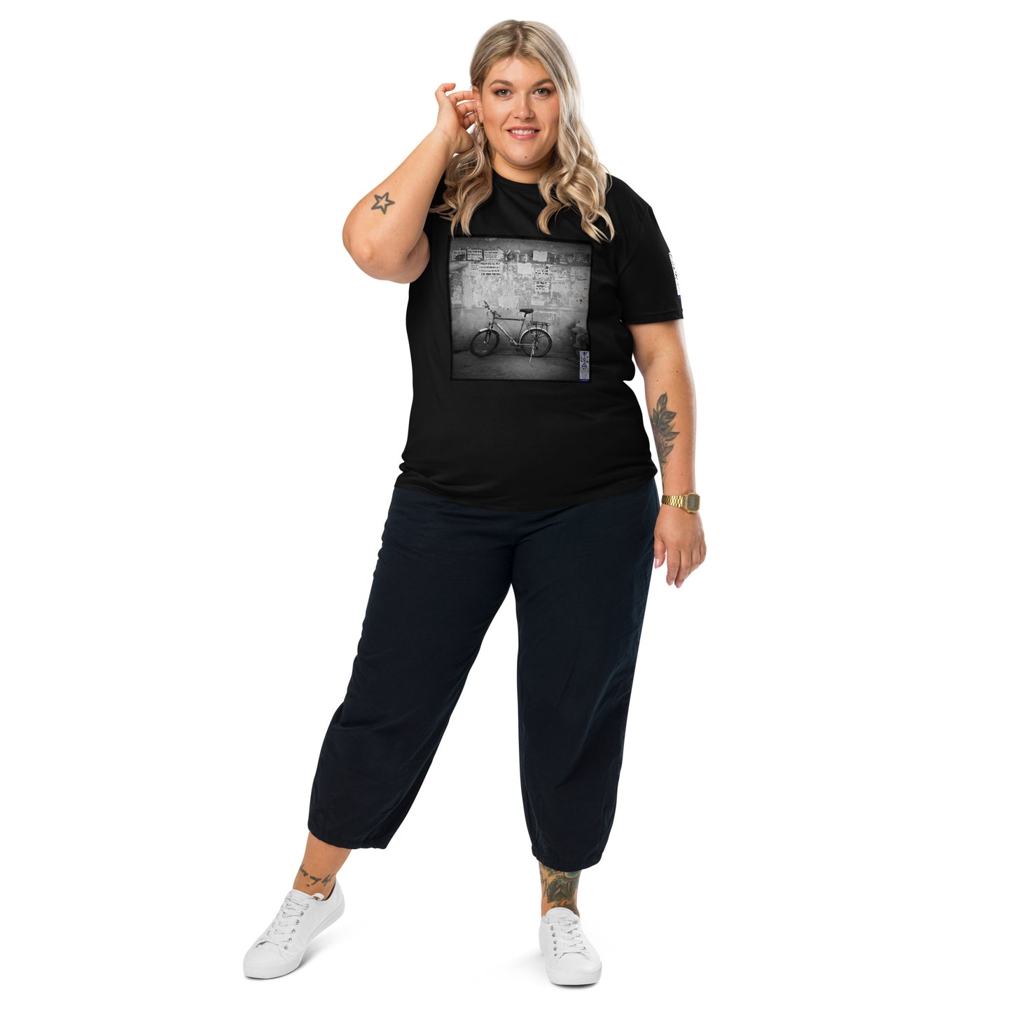 Viattitude 3/54 black unisex organic cotton t-shirt, artist-authorised edition by Enmempin N. Midelobo